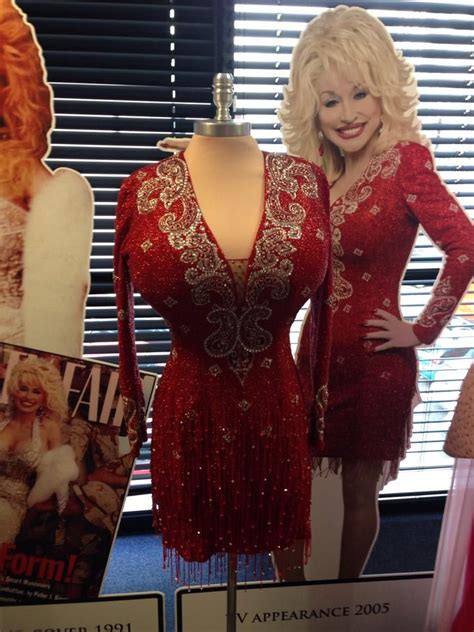 Pin by MEDLIJA on Dolly Parton | Dolly parton costume, Dolly parton, Dolly parton pictures