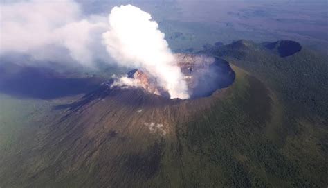 Exploring Facts About The Nyiragongo Volcano In Goma, Congo - NYK Daily