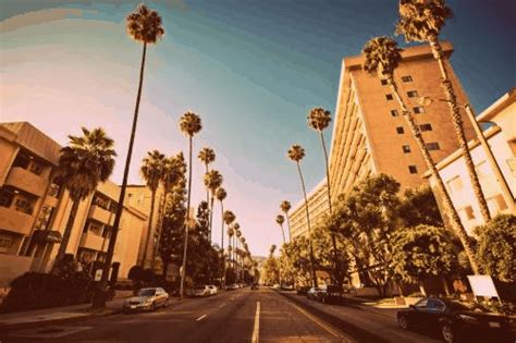 Explore a new city? | 23 Whimsical GIFs That Will Make You Want To Go Somewhere New Los Angeles ...