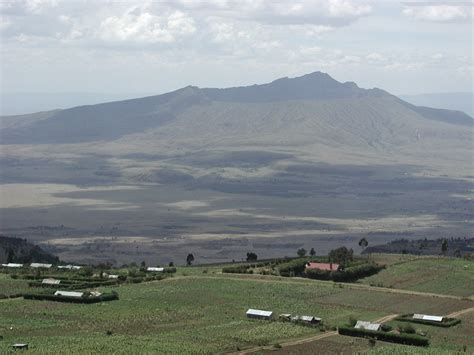 Mount Longonot Mountain Information