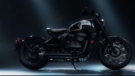 New Jawa 42 Bobber Black Mirror launched in India at Rs. 2.25 lakh | Mint