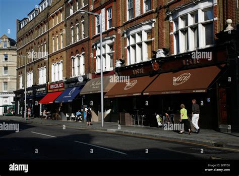 Restaurants on Fulham Road on the 'Fulham Beach', Chelsea, London, UK ...