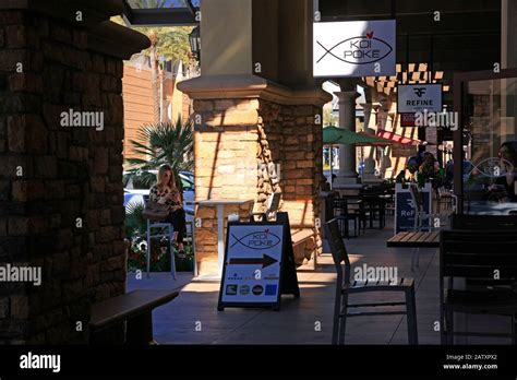 Modern luxury stores in the Fashion Square district of Scottsdale AZ Stock Photo - Alamy