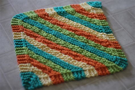 Knitted Dishcloth Patterns | A Knitting Blog