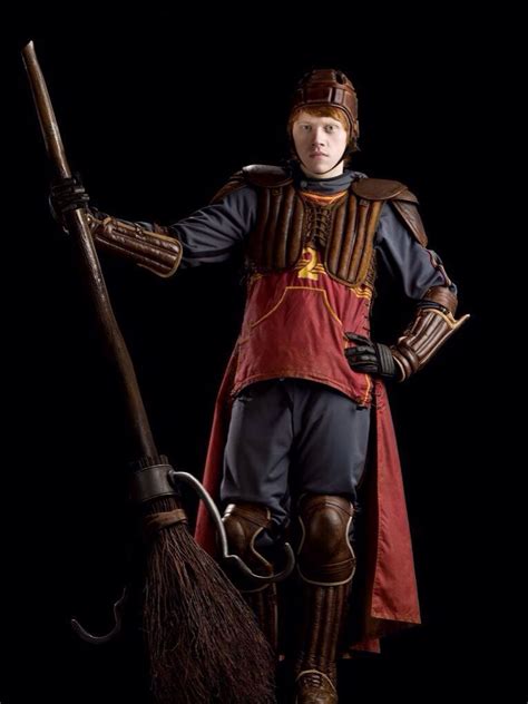 Pin by どどど on Ron Weasley Quidditch Uniform | Harry potter cast, Harry ...