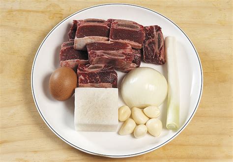 Korean recipes: Galbitang beef rib soup (갈비탕) : Korea.net : The ...