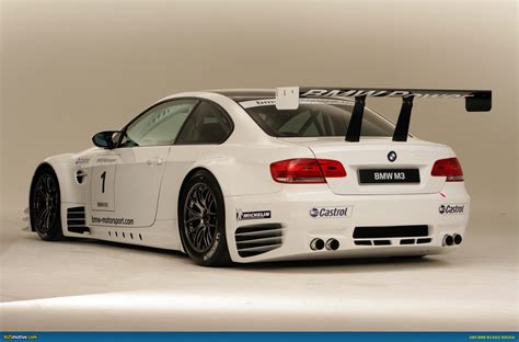 AUSmotive.com » BMW M3 race version