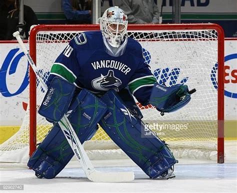 Pin by Big Daddy on Vancouver Canucks Goalies | Vancouver canucks ...