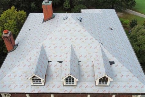 The 5 Most Important Tips for Installing Synthetic Roofing Underlayment - Epilay