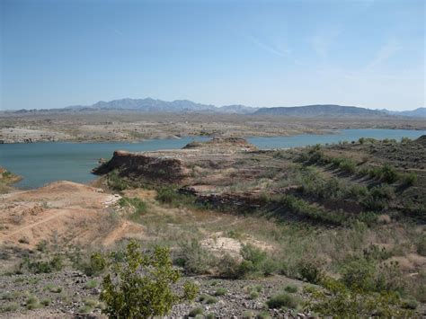 Pensive Sarcasm: Lake Mead National Recreation Area