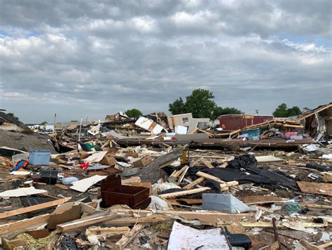 Destructive EF-3 tornado kills 2, injures 29 in El Reno, Oklahoma - The ...