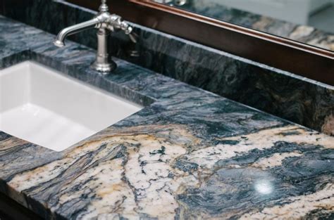 Quartz VS Granite Countertops: What's the Difference? | R&D Marble