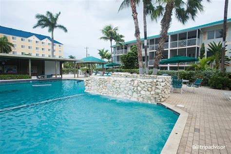 7 MILE BEACH RESORT AND CLUB - Updated 2021 Prices, Reviews, and Photos (Grand Cayman, Cayman ...