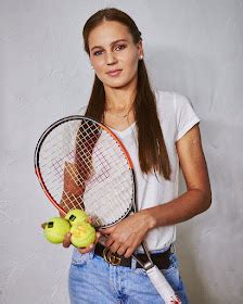 WTA hotties: 2019 Hot-100: #51 Veronika Kudermetova