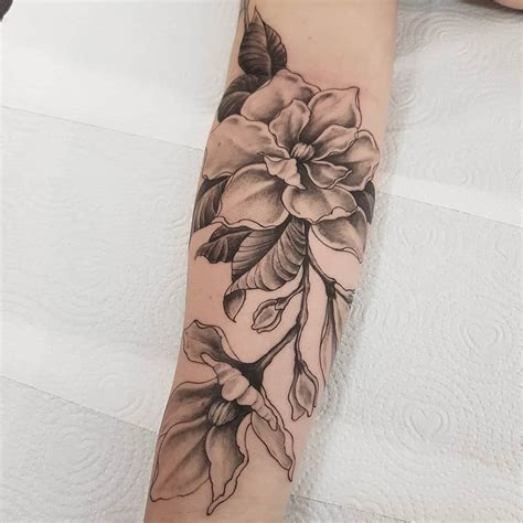 Top 63 Best Magnolia Tattoo Ideas - [2021 Inspiration Guide]