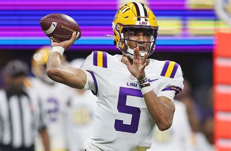 Texas A&M vs LSU Predictions - NCAAF Week 13 Betting Odds, Spreads ...