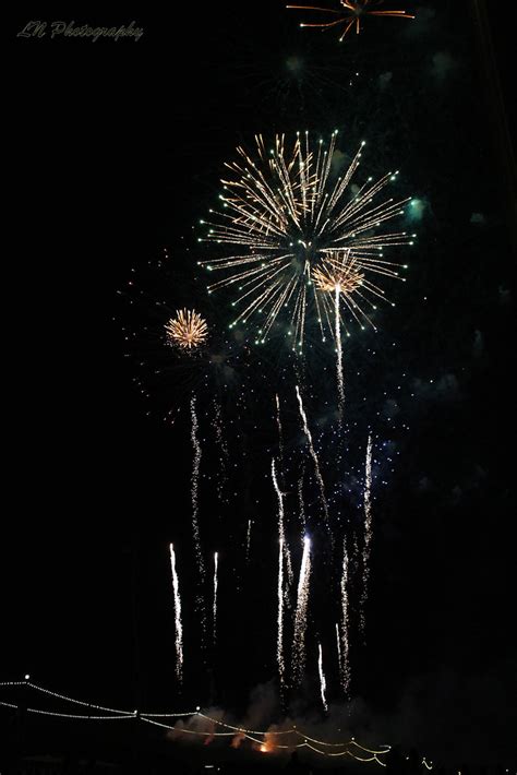 Tempe Town Lake Fireworks | Lindsay Marcus | Flickr