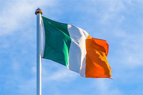 Irish Tri Colour Flag - Irish Patriots