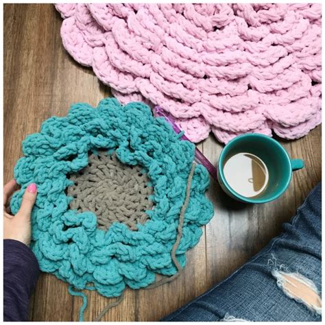 Crochet Flower Rug and Pillow Pattern plus Video - MJ's off the Hook Designs