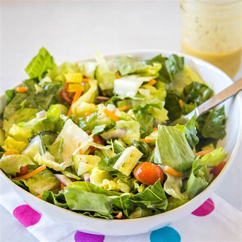 Simple Tossed Salad - Dinners, Dishes, and Desserts