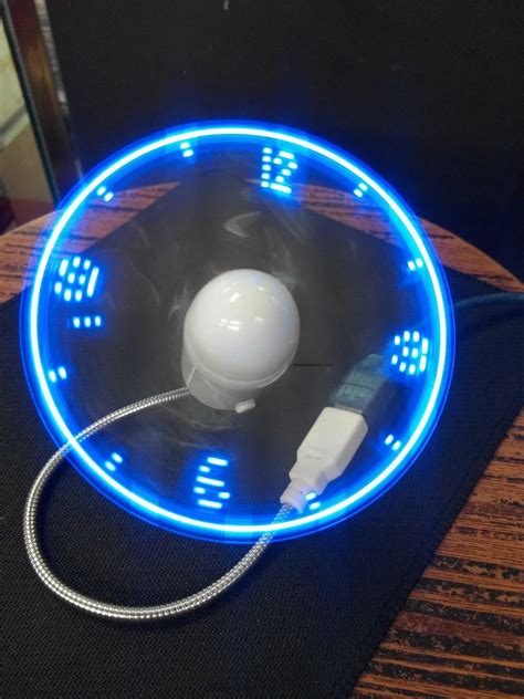 Mini Flexible LED Light USB Fan USB Gadget Time Clock Desktop Clock Cool Gadget Time Display-in ...