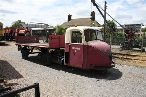 Scammell Scarab HK 6318 | The railways had large fleets of S… | Flickr