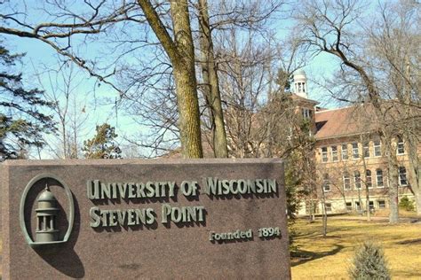 UW-Stevens Point Proposes Humanities Degree Cuts, Aims To Focus On Careers | Wisconsin Public Radio