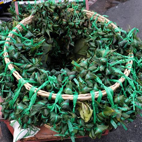 Vietnamese Traditional Food, Banh U Tro Stock Image - Image of green ...