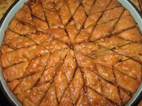 Turkish baklava 1 | Albanian recipes, Desserts, Food