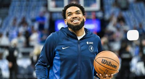 VIDEO: Karl-Anthony Towns Reveals His Top 5 NBA Power Forwards Of All Time - BVM Sports