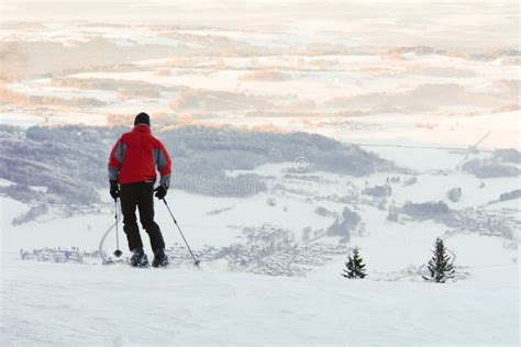 Skiing in the Bavarian Alps Editorial Photo - Image of dangerous, sport: 36745371