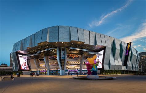 Stepping inside the Sacramento Kings' new home arena - Construction ...