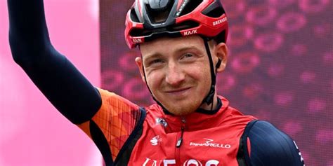 Tao Geoghegan Hart Abandons After Crash - 2023 Giro d’Italia
