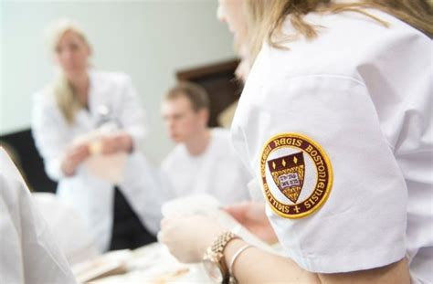 NurseJournal Recognizes Regis with a Best Doctor of Nursing Practice Program in 2023 Designation ...