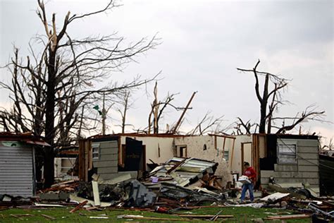 Missouri tornado - CSMonitor.com