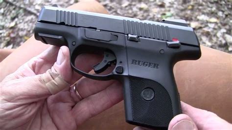 Ruger SR40c (Close-up) - YouTube