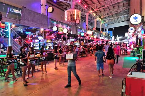 9 Best Nightlife Experiences in Patong Beach - Where Should You Go at Night in Patong – Go Guides