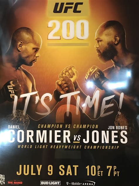 UFC 200 poster Daniel Cormier vs. Jon Bones Jones | Jon bones, Daniel cormier, Ufc