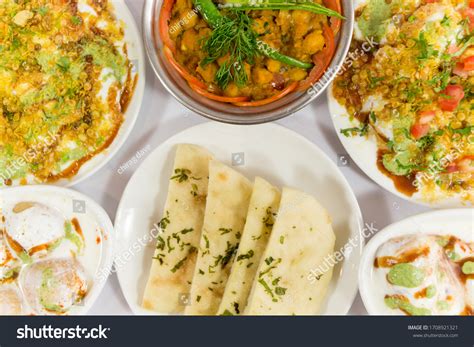 Chole Kulche Popular Indian Street Food Stock Photo 1708921321 ...