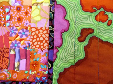 Exuberant Color : Found a binding fabric.............