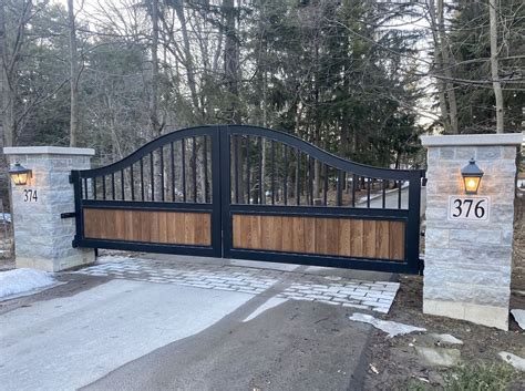 Modern Metal / Hardwood Driveway Gate Custom Heavy Duty - Etsy