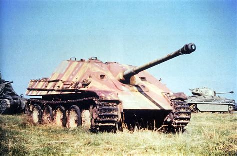 World War II Pictures In Details: Jagdpanther Tank Destroyer at ...