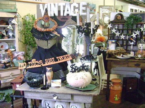 todayscountrystore | Halloween displays, Gift shop displays, Spooky ...