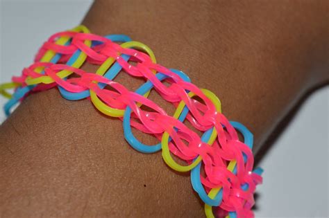 How to Make a Rainbow Loom Zero Bracelet - Step by Step Instruction Tutorial Video - Mazichands ...