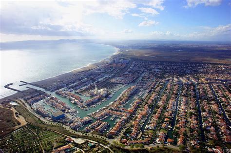 Empuriabrava (largest residential marina in Europe), Costa Brava ...