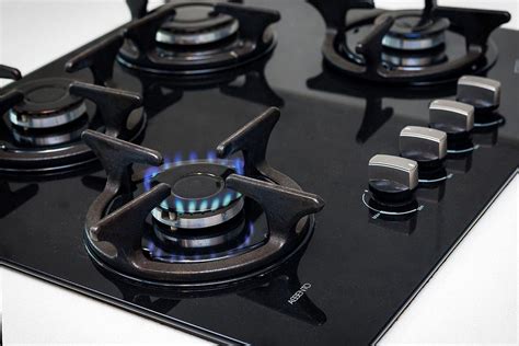 How to Pick the Best Gas Stove ?. Even if electric stoves have become ...