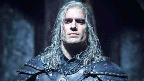 'The Witcher' showrunner breaks silence on Henry Cavill's fan-sad ...