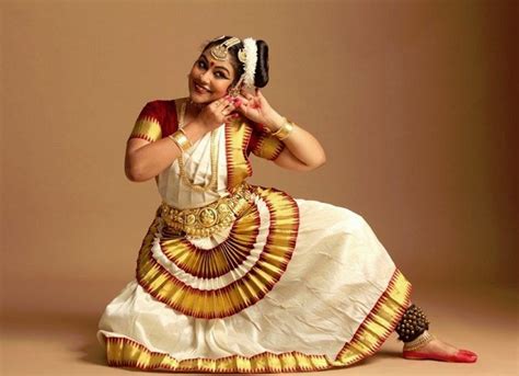 The Magical Paces of Mohiniyattam