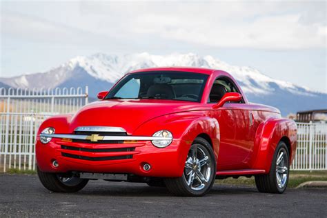 2005 Red 210 miles nicely equipped Barrett-Jackson | Chevy SSR Forum