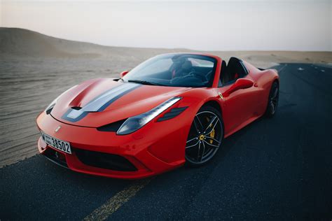 24+ Ferrari Sport Cars Wallpapers Gif